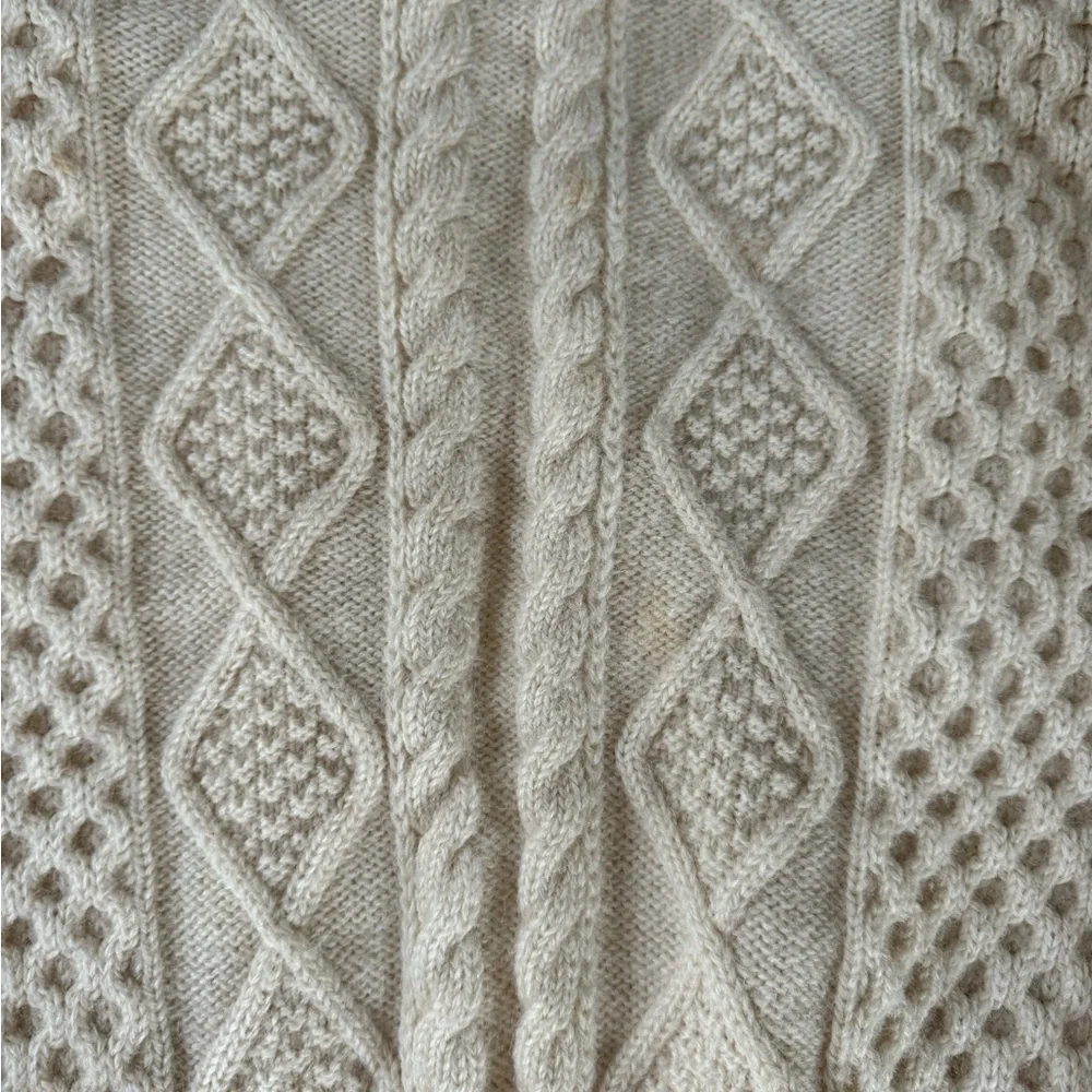 VTG Gaeltarra  made in Ireland cream 100% wool Medium men’s sweater - Picture 4 of 7